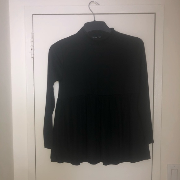 NWOT Maternity top - Picture 2 of 2